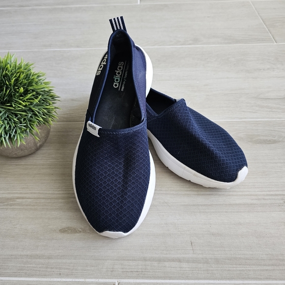 ADIDAS - Shoes - Picture 1 of 10